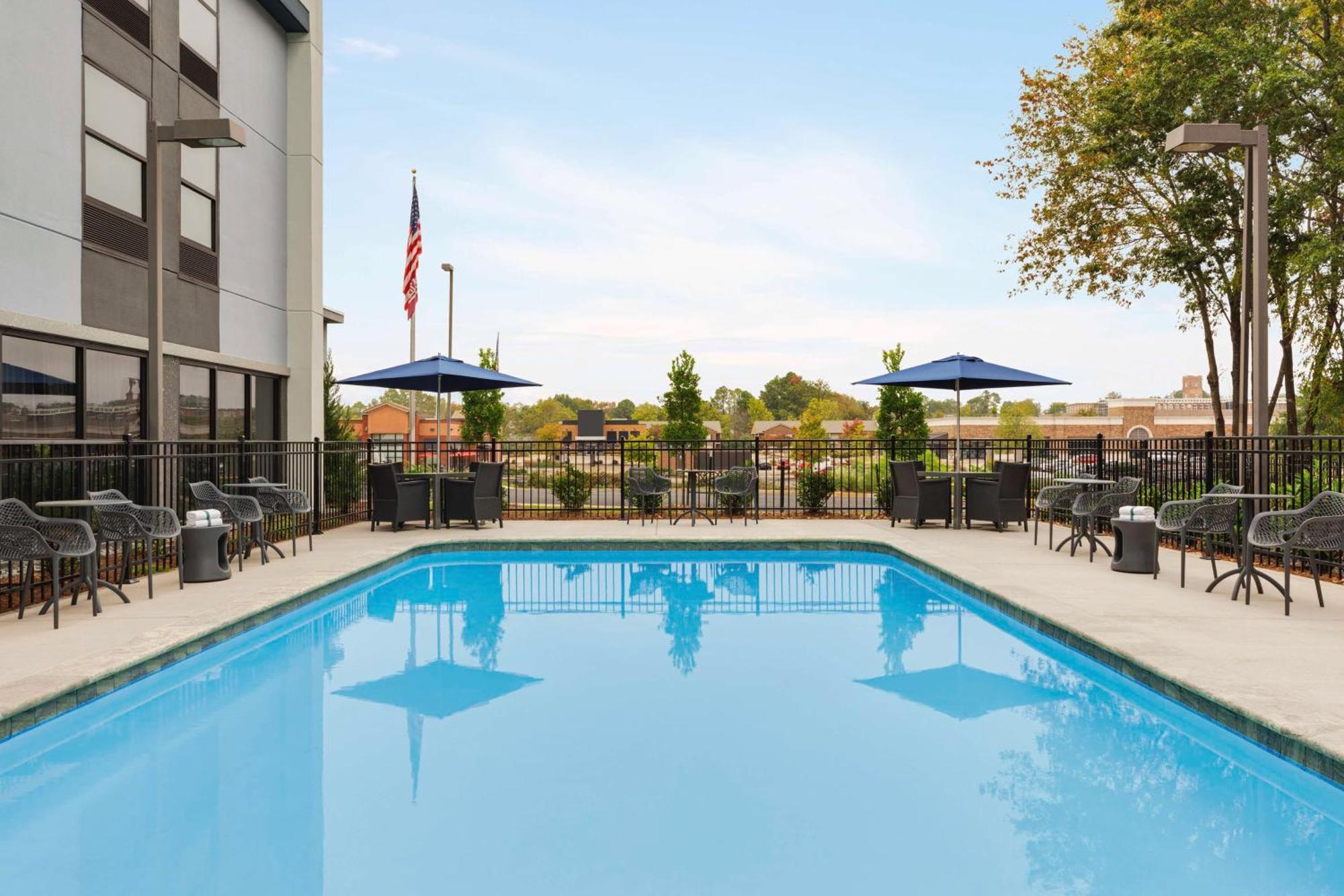 Hampton Inn Starkville Exterior foto